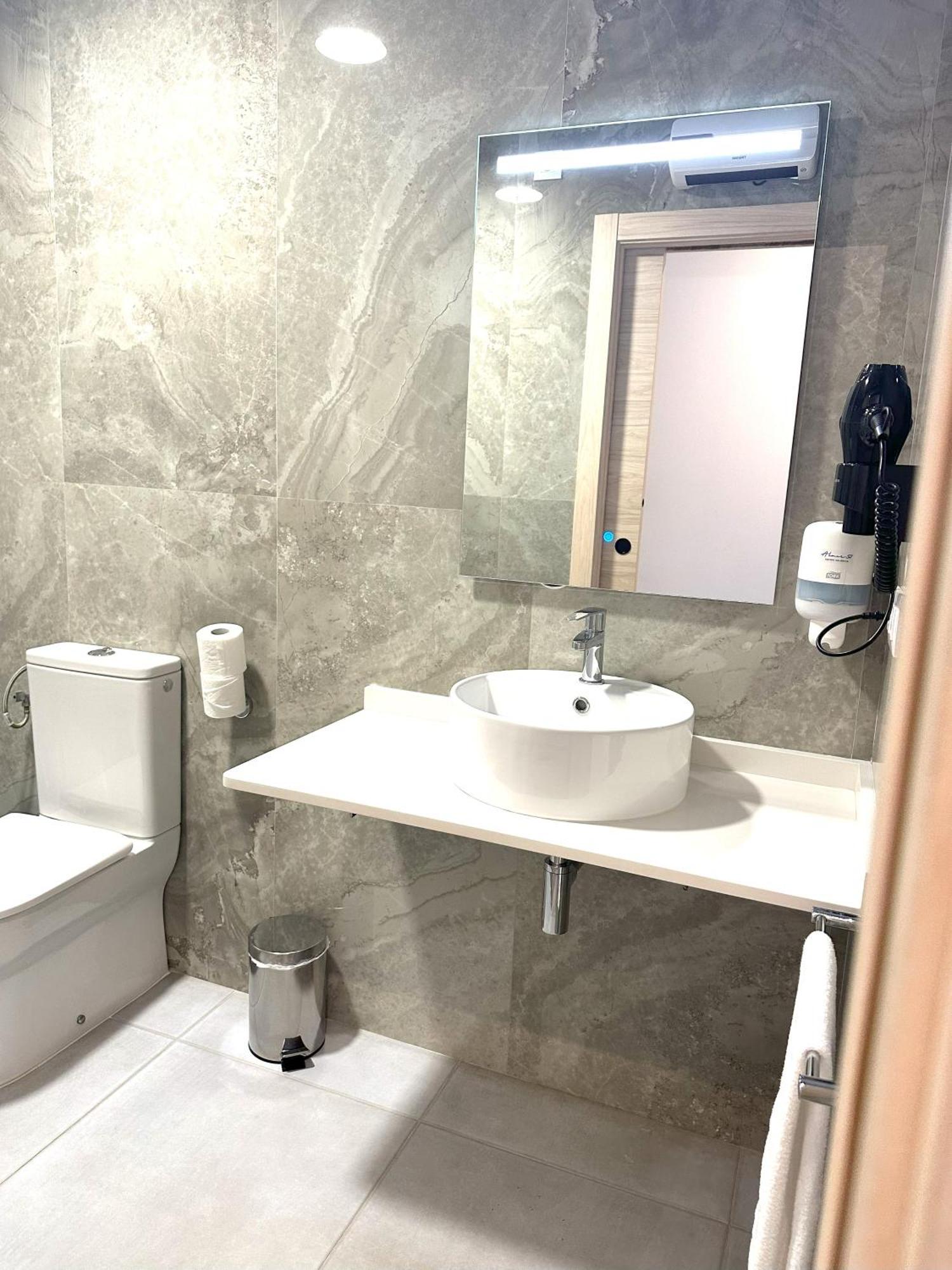 Almar 52 Suites Valencia Exterior foto